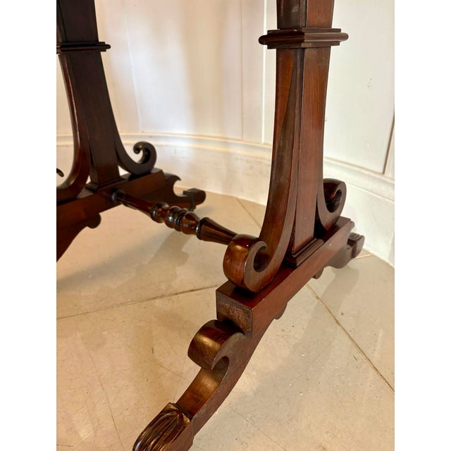 Early 19th Century Antique William IV Rosewood Lamp Table, 1830s For Sale - Image 5 of 15