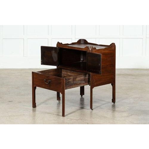 Circa 1790 english george iii mahogany bedside chest w59 x d46 x h76 cm weight 16 kg