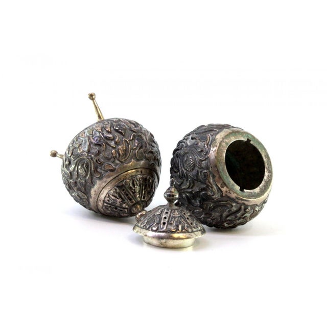Salt Shakers in Embossed Silver, Set of 2 For Sale - Image 4 of 7