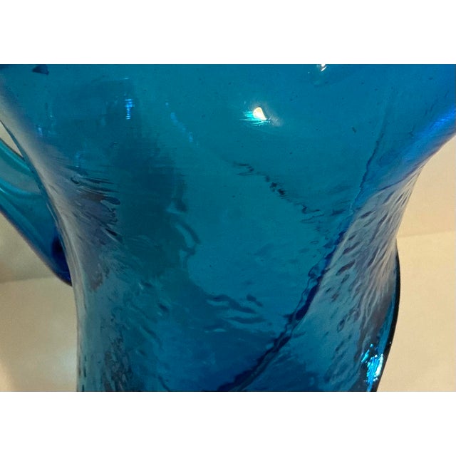 Morgantown Glass Vintage Morgantown Glass #9844 Swirl Blue Brutalist Art Glass Pitcher - 11” For Sale - Image 4 of 12