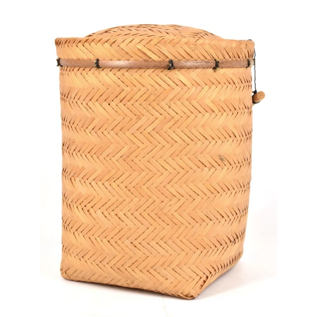 A Ye'kuana basket from the Brazil Border/Venezuela/Amazona area. The Ye’kuana (also referred to as Makiritare) are an...