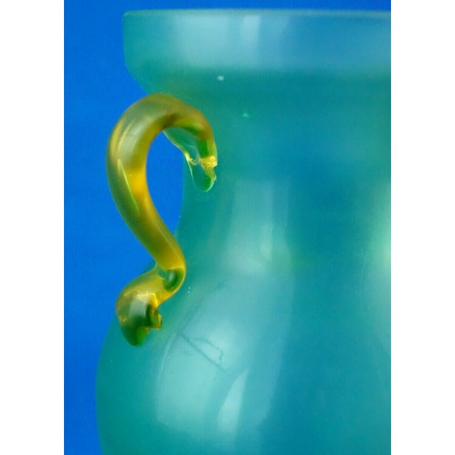 Murano Blown Glass Amphora Vase by Barbini, 1950s For Sale - Image 14 of 18