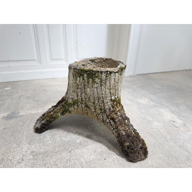 1950s Wood-Effect Concrete Planters, 1950s, Set of 2 For Sale - Image 5 of 7