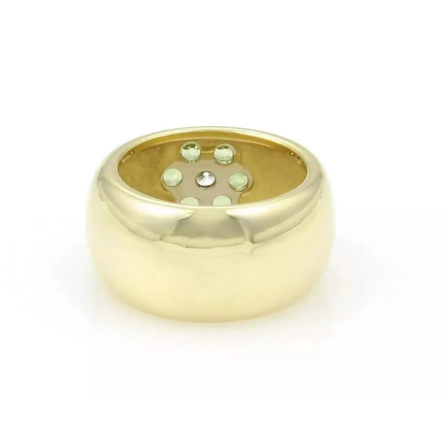 Contemporary Hammerman Brothers Diamond Peridot 18k Yellow Gold Floral Wide Band Ring - Size 6 For Sale - Image 3 of 4