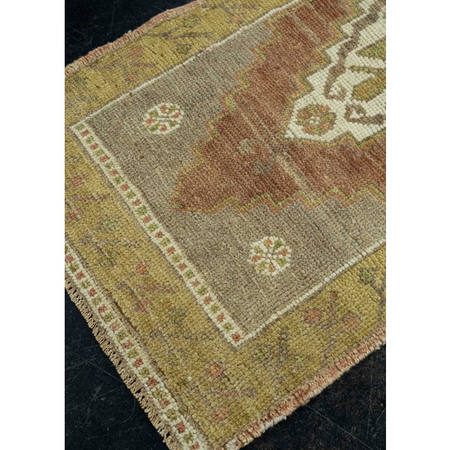 Early 21st Century Turkish Mini Rug Oriental Hand Knotted Vintage Rug 1'7" x 3'6" #16618 For Sale - Image 5 of 8
