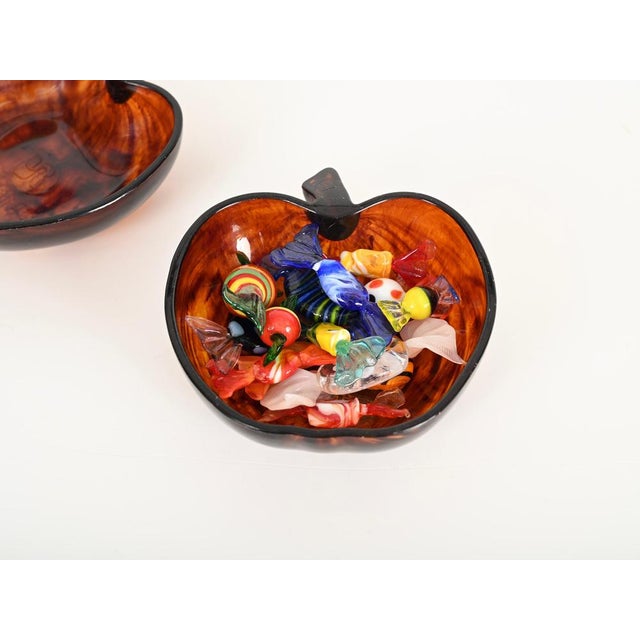 Plastic Apple-Shaped Vide Poche Bowls in Tortoiseshell Effect Acrylic Glass attributed to Christian Dior, Italy, 1970s, Set of 2 For Sale - Image 7 of 15
