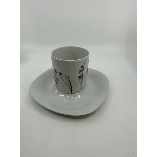 1960s Block Floral Portraits by Henry Evans Langenthal "Iris" Cups/ Saucers Set- 4 Pieces For Sale In San Francisco - Image 6 of 9