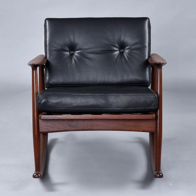 1960s Pair of Restored Moreddi 1950's Danish Teak Rocking Chairs in Black Leather For Sale - Image 5 of 13