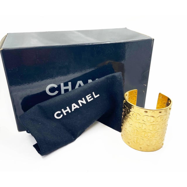 Contemporary Chanel Vintage Rare Gold Plated CCs Thick Cuff Bracelet For Sale - Image 3 of 6