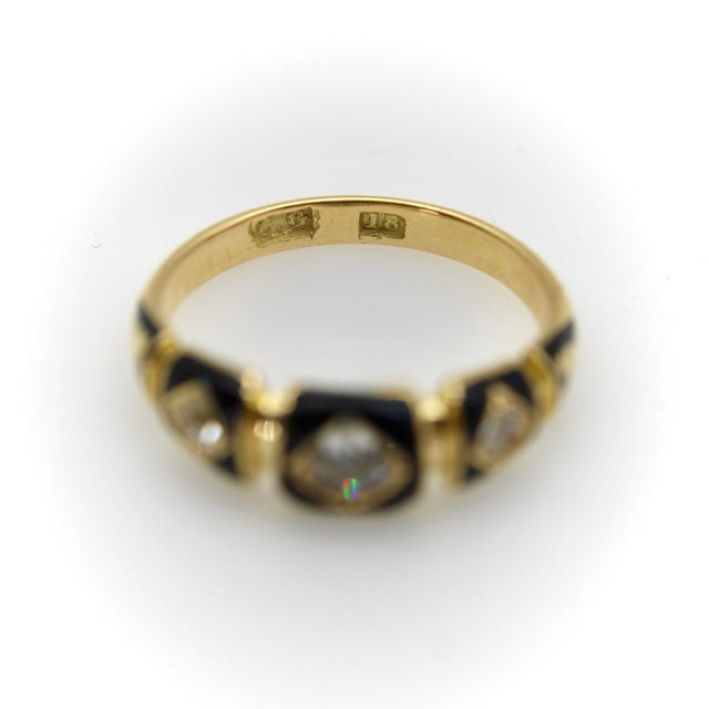 Late 19th Century Victorian 18k Gold Enamel and Old Mine Cut Diamond Mourning Ring, Size 6.75 For Sale In Los Angeles - Image 6 of 10