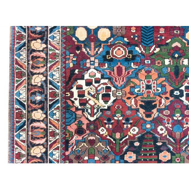 Early 20th Century Persian Bakhtiari Rug For Sale - Image 4 of 14