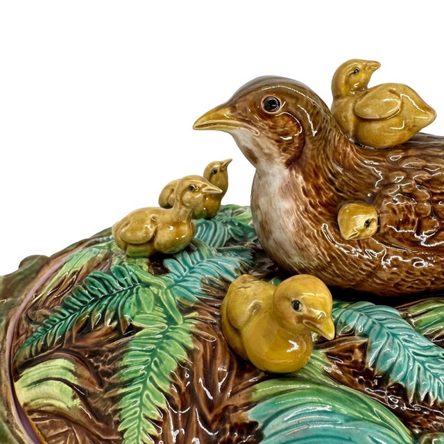 A George Jones Majolica Game Tureen With a Quail and Her Chicks, English, 1874 For Sale - Image 6 of 12