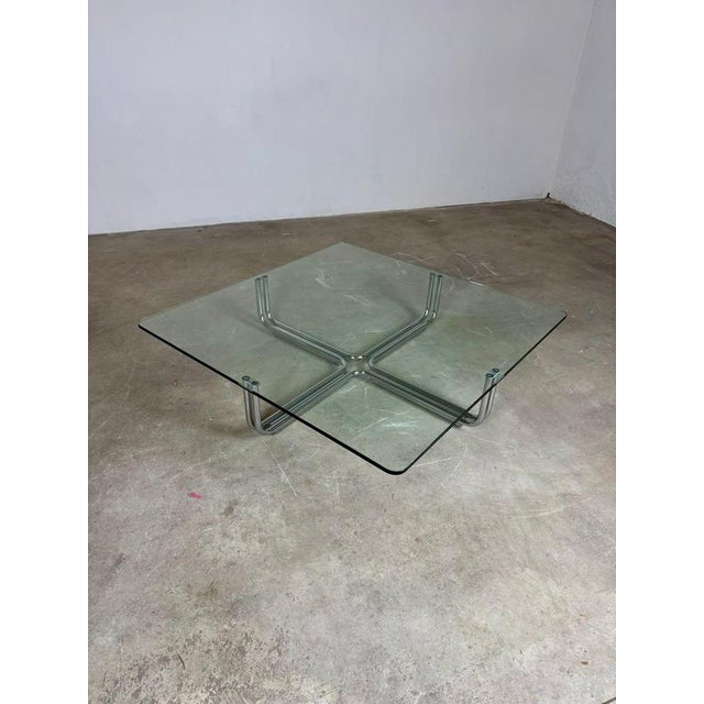 Vintage Coffee Table in Glass and Metal by Gianfranco Frattini for Cassina, 1970s For Sale - Image 3 of 10