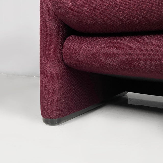 Italian Modern Burgundy Fabric Maralunga Sofa by Vico Magistretti for Cassina, 1970s For Sale - Image 12 of 14