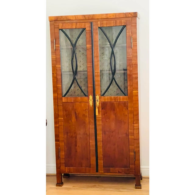 Biedermeier 1820 Antique Austrian Viennese Biedermeier Walnut Vitrine Bookcase For Sale - Image 3 of 11