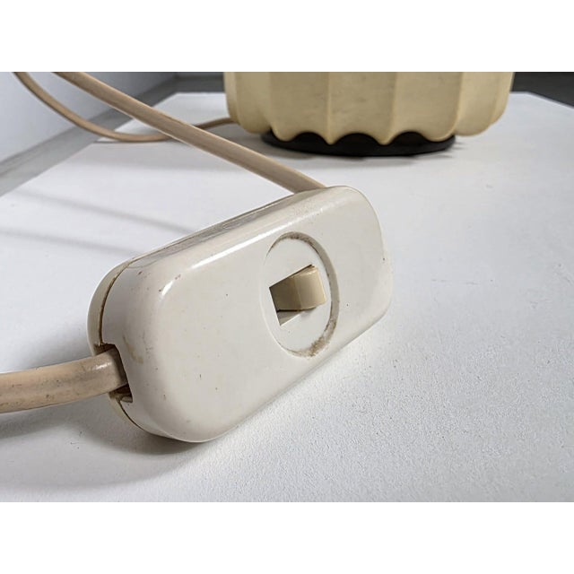 Cream Vintage Gatto Piccolo Table Lamps by Achille & Pier Giacomo Castiglioni for Flos, Set of 2 For Sale - Image 8 of 9