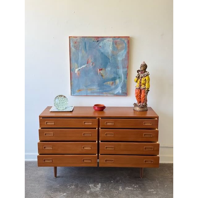1960s Danish Teak 8 Drawer Dresser by Hundevad For Sale - Image 10 of 14
