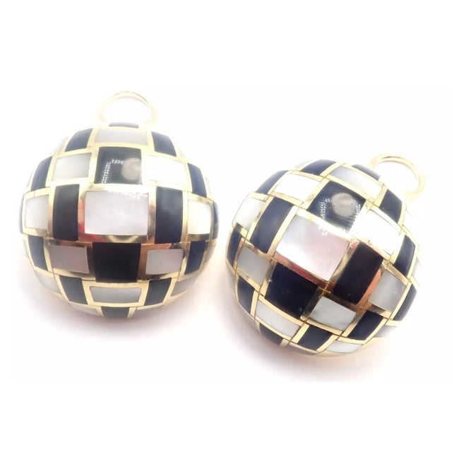 Late 20th Century Tiffany & Co. Angela Cummings Gold, Mother of Pearl, Black Jade Checkerboard Earrings - 2 Pieces For Sale In Philadelphia - Image 6 of 9