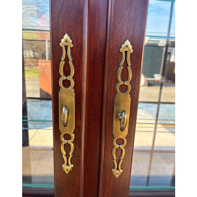 1980s Pennsylvania House Cherry China Cabinet Breakfront Dome Top Display Curio Shelf For Sale - Image 11 of 17
