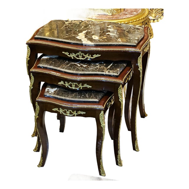 Rococo Noir – Set of 3 Nesting Tables With Black Marble Tops & Ornate Gold Leaf Detailing For Sale