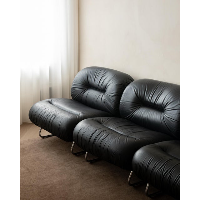 1980s Italian Leather and Chrome Lounge Chairs, 1980s, Set of 3 For Sale - Image 5 of 18