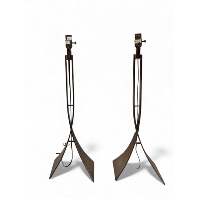 Hubbardton Forge Iron Modern Table Lamps Pair For Sale - Image 4 of 10