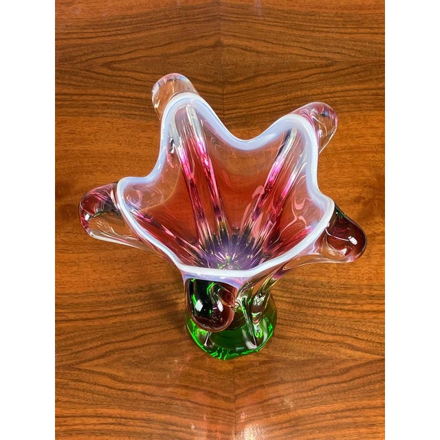 White Art Glass Vase by Josef Hospodka for Chribska Glassworks, 1960s For Sale - Image 8 of 12