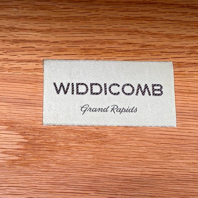 Mid-Century Modern 1950's Widdicomb Grand Rapids Walnut Chest of Three Drawers For Sale - Image 3 of 12