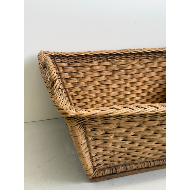 Large French Wicker Market Basket For Sale - Image 4 of 7