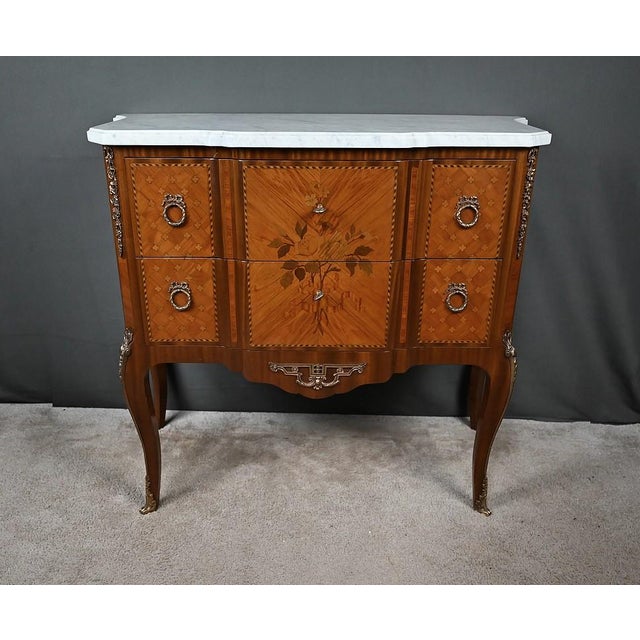 Wood Mid-Century Louis XV-Louis XVI Transition Style Marquetry Commode For Sale - Image 7 of 18