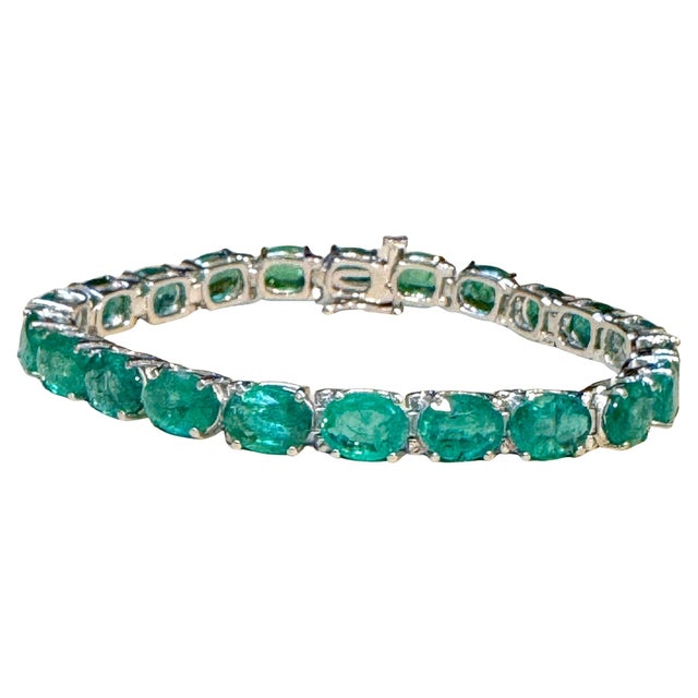 25 Carat Natural Emerald Cocktail Tennis Bracelet 14 Karat White Gold 7" For Sale - Image 15 of 18