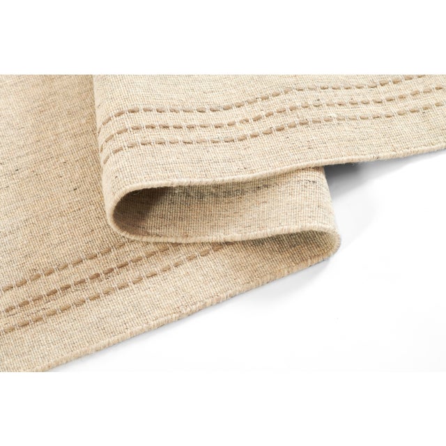 Momeni Oliver Natural Hand Loomed Area Rug 9' X 12' For Sale - Image 9 of 9