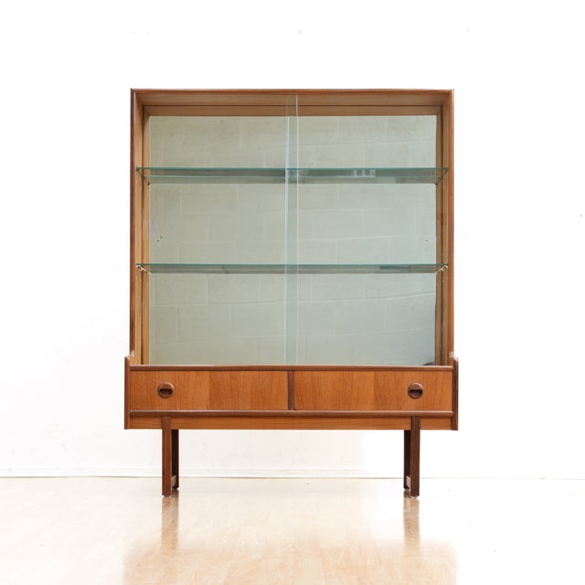 Mid-Century Modern Mid Century Teak China Display Cabinet by Turnidge of London For Sale - Image 3 of 9