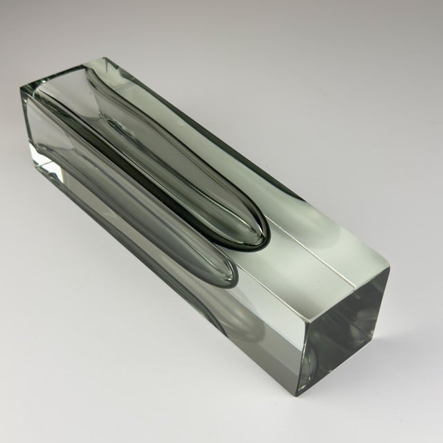 Sommerso Gray Murano Glass Vase, 1970s For Sale - Image 6 of 18