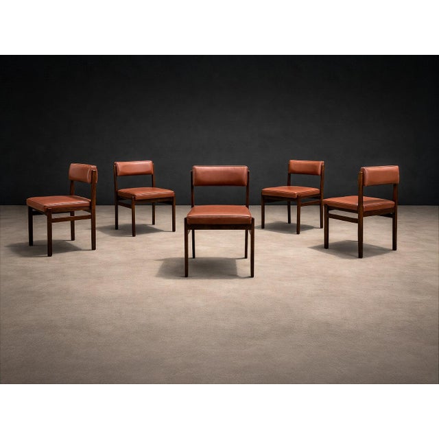 Set of Six “Tião” Dining Chairs in Rosewood by Sergio Rodrigues, Brazil, 1959 - Lot 821A For Sale In New York - Image 6 of 14