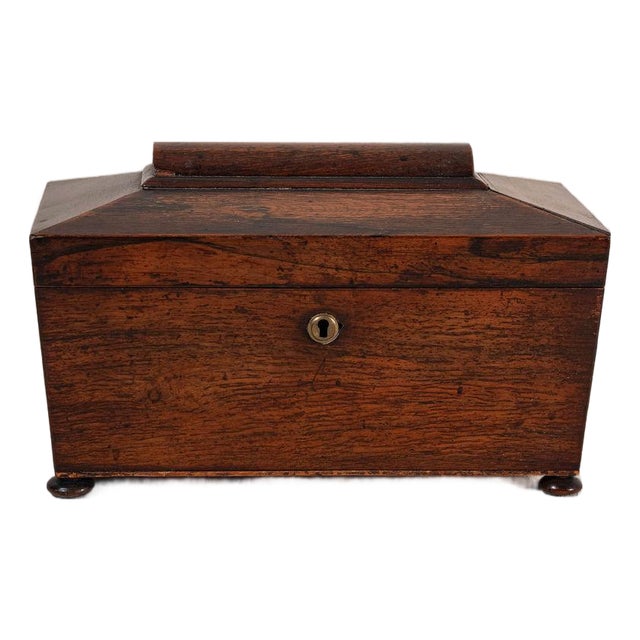 William IV Rosewood Tea Caddy With Original Fittings on Bun Feet (C. 1835) For Sale
