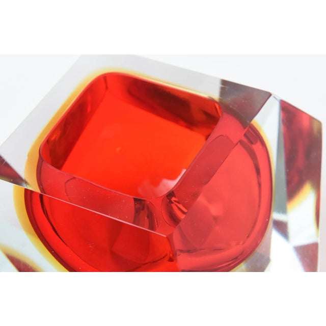 Vintage Alessandro Mandruzzato Murano Faceted Sommerso Glass Bowl, Red, Yellow For Sale - Image 12 of 12