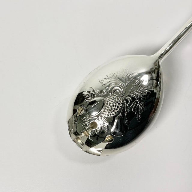 Mid-Century Hollywood Regency Italian Towle Silver Plate Etched Salad Tongs For Sale - Image 15 of 17