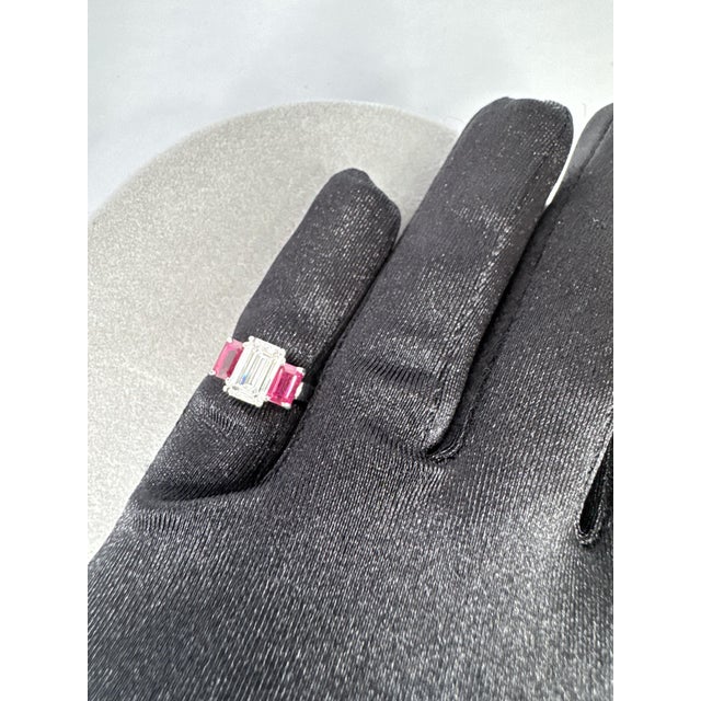 1.65 CTW Mid-Century Emerald Cut Diamond & Burmese Ruby Platinum Ring, Size 6.5 For Sale - Image 9 of 10