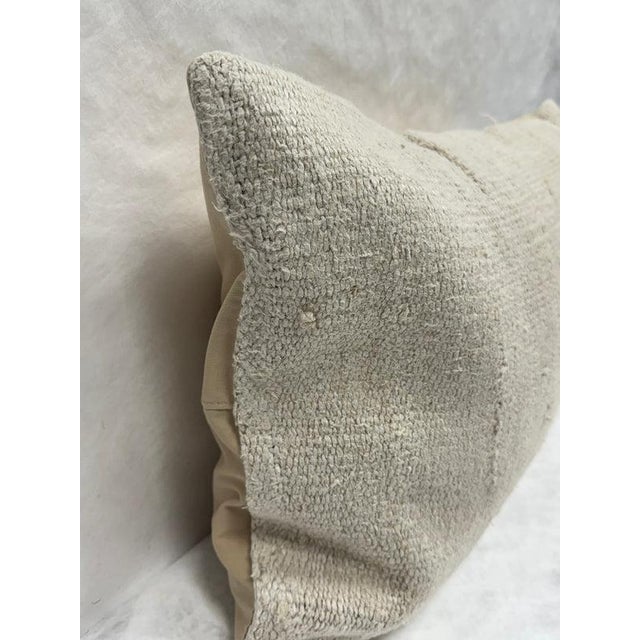 Contemporary Turkish Hemp Pillow Cushion Natural Cream Pillow Cushion Cover 16" x 24" For Sale - Image 3 of 4
