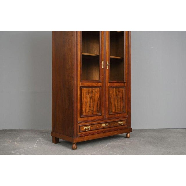 Wood Art Nouveau Bookcase in Oak, Early 20th Century For Sale - Image 7 of 18