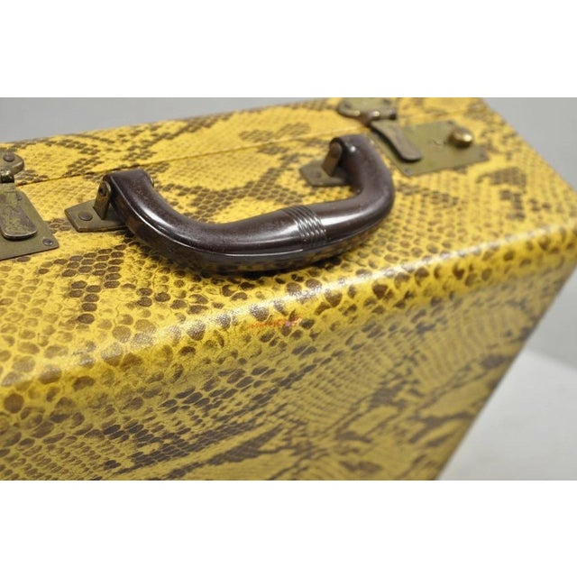 Vintage Mid Century Modern Faux Python Snakeskin Travel Toiletry Case Suitcase For Sale - Image 12 of 16