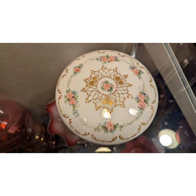 Ceramic 1910s Limoges Powder Box For Sale - Image 7 of 7
