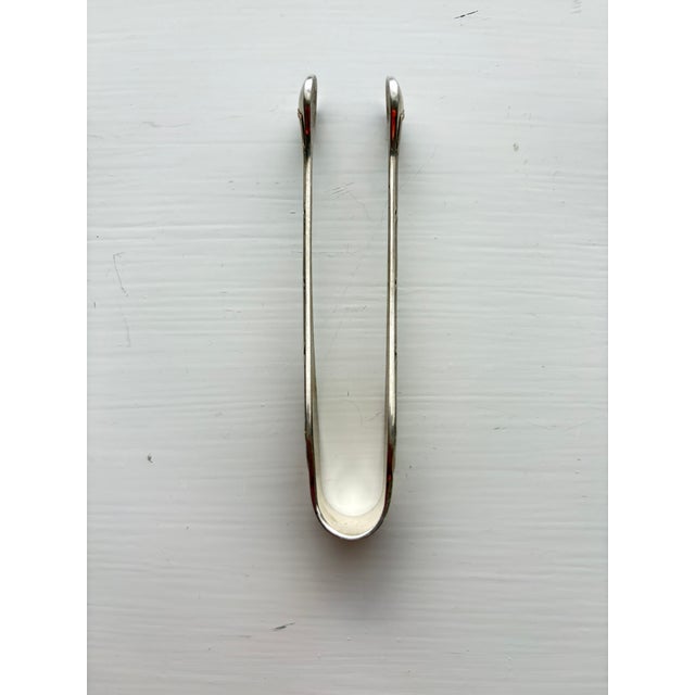 Christofle Christofle Rubans Silver-Plated Sugar Tongs, France C. 1926 For Sale - Image 4 of 8