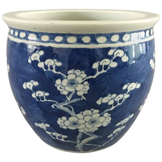 Blue Chinese Export Blue and White Jardiniere For Sale - Image 8 of 8