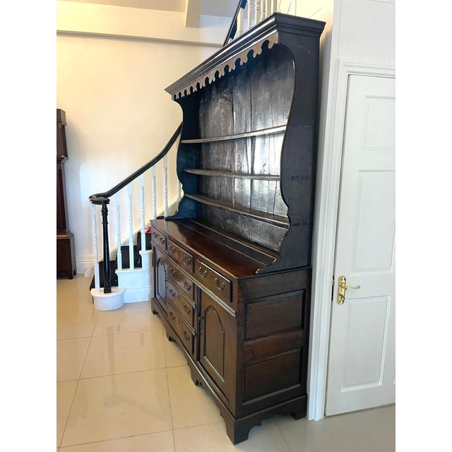 George III Oak Welsh Dresser and Original Plate Rack, 1750s For Sale - Image 10 of 18