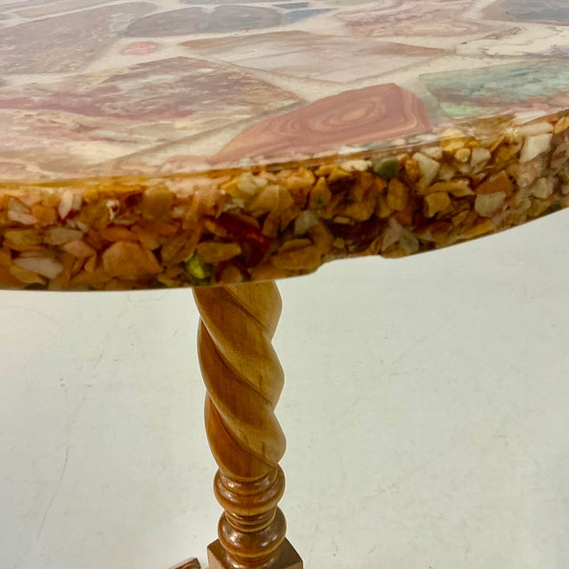 1950s 1950s Vintage Folk Art Boho Chic Lucite Encased Semi-Precious Stones Drinks Table For Sale - Image 5 of 18