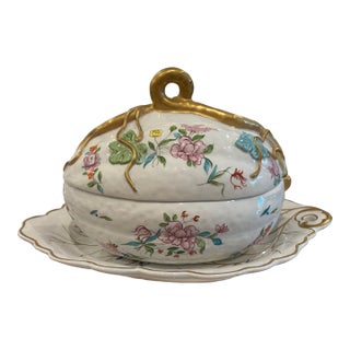 Vintage Chinoiserie Style Porcelain Mottahedeh Melon Tureen With Underplate For Sale