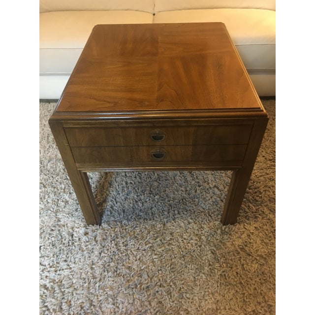 1970’s vintage Drexel side end table nice solid wood nice mid century modern look.