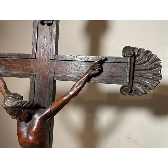 Antique 1700's Hand Carved Wood Religious Jesus Christ Crucifix Cross Sculpture For Sale - Image 13 of 15